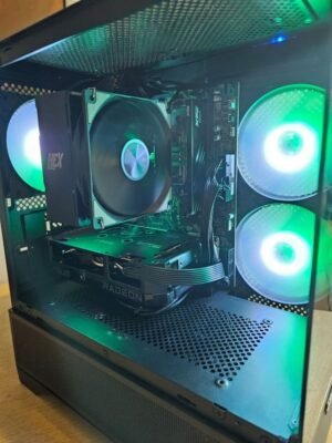 build-pc26-3.jpg PC Gamer Cronos — RTX 5090 + Ryzen 7 9800X3D