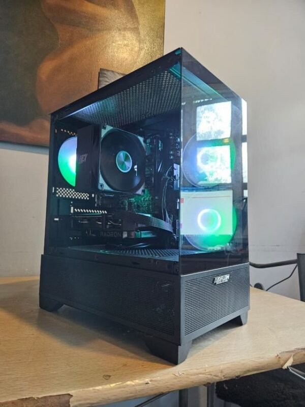 PC Gamer Tea — RTX 5070 TI + Core i7-12700