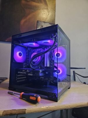 PC Gamer Febe — RX 9070 XT + Ryzen 7 7800X3D